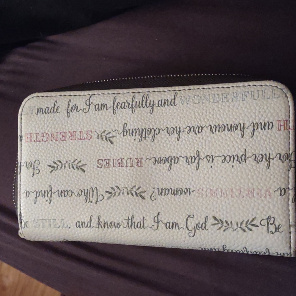 Thirty One Benjamin Wallet